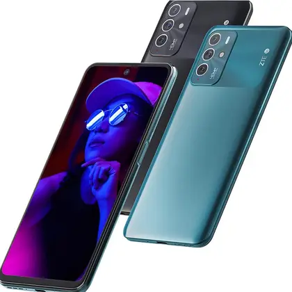 ZTE Blade V40