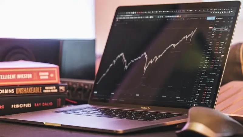4 Cara Aman Menyimpan Koin Digital di Dompet Pribadi