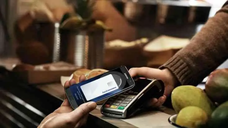 Aman atau Berisiko? Tantangan Keamanan Data di Dunia Fintech