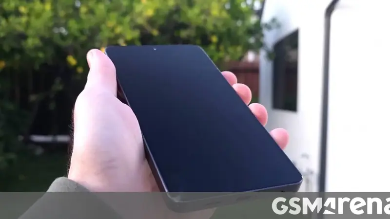 Galaxy S26 Ultra: Ketahanan Ponsel Flagship yang Mengejutkan dalam Uji Jatuh