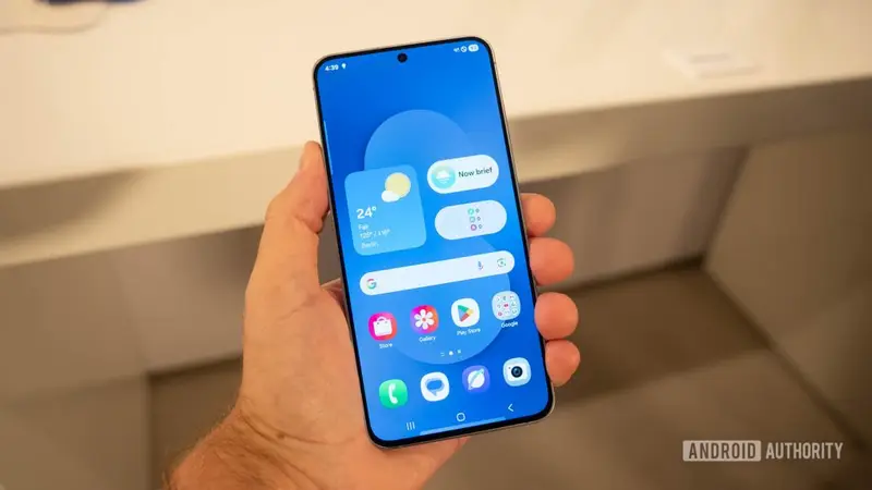 Samsung Alihkan Pengadaan Layar Galaxy untuk Atasi Kenaikan Biaya