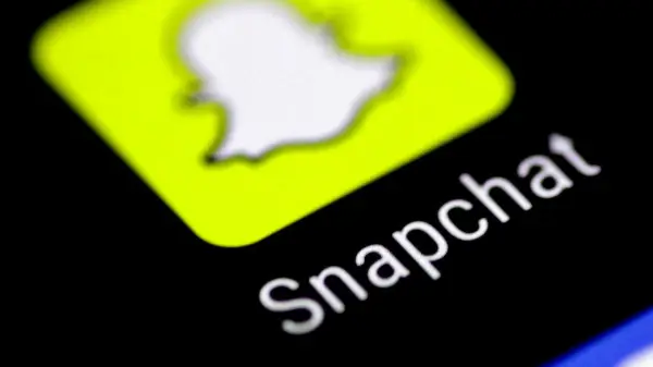 Cara Mendapatkan Teman Luar Negeri di Snapchat untuk Pemula