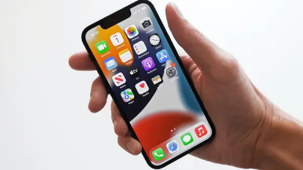 Perbedaan iPhone SE 2022 dan iPhone SE 2020 Lengkap