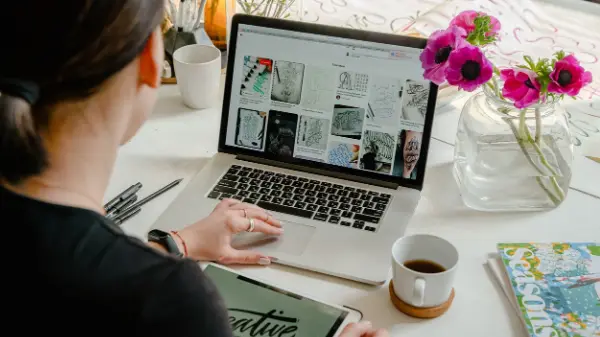 4 Website Membuat Kartu Ucapan Online Terbaik Wajib Dicoba