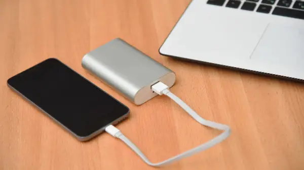 Power Bank Terbaik 2022 Apa Saja? Simak Daftarnya Disini!