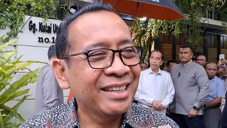 Anak 2 Tahun sudah Memegang Gadget, Pratikno: Waktunya di Layar Terlalu Banyak