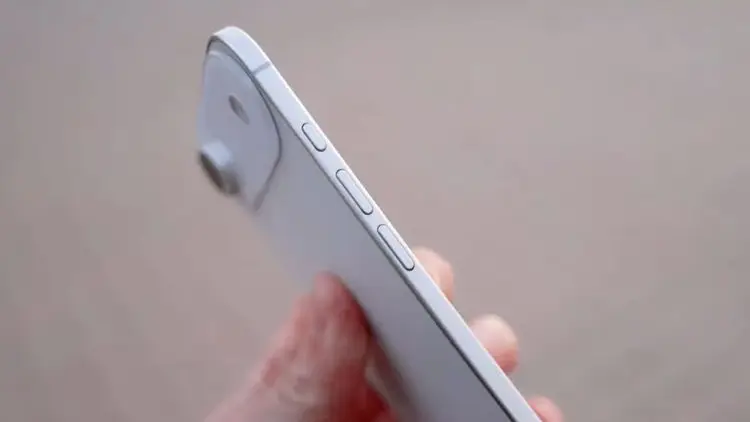 iPhone 17 Air: Lebih Slim &amp; Light dari Galaxy S25 Edge, Tapi Baterenya Buat Keheranan