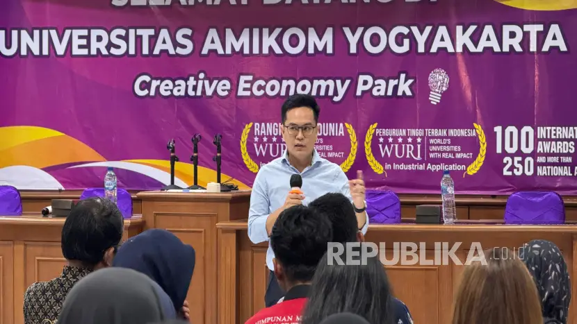 BantuSaku Edukasi Mahasiswa UnAmikom Yogyakarta Tentang Keuangan