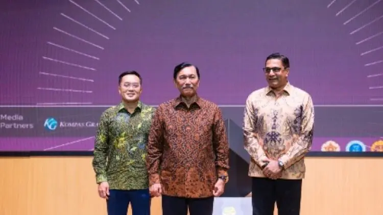 Luhut Binsar Pandjaitan Percaya pada Kekuatan AI, Prediksi Dapat Menghemat Negara Ratusan Triliun