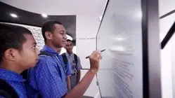 Coba Langsung 5 Teknologi AI di SMA Negeri 2 Jayapura: Kepala Sekolah Sebutnya Nilai bagi Siswa Mereka