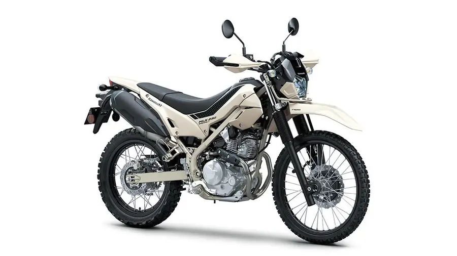 Kawasaki Rilis KLX Terbaru: Desain Petualangan dengan Konektivitas Smartphones