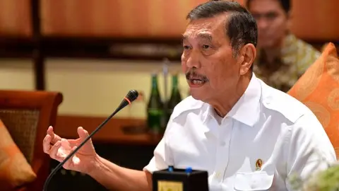 Luhut: AI Bukan Sekadar Pilihan, Tapi Kebutuhan Utama untuk Meningkatkan Daya Saing