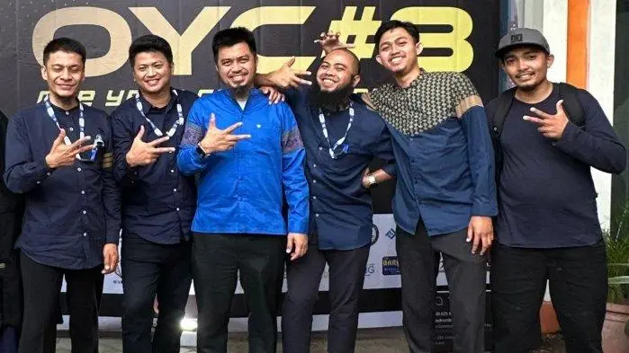 AI for Business Growth,Seminar Gabungan Strategi Bisnis,Teknologi AI,dan Gerakan Wakaf Produktif