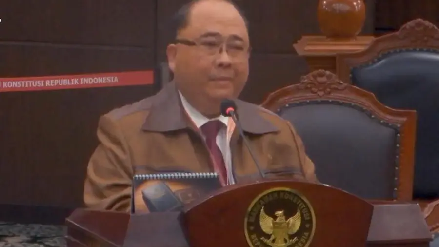 Guru Besar UI Pakai AI untuk Jawab Pertanyaan di Sidang Gugatan UU TNI