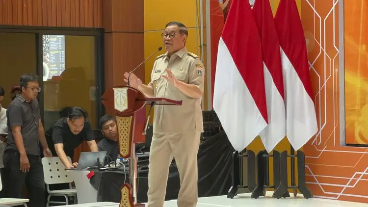Pramono Sebut AI Bisa Permudah Urus KJP, KTP, dan IMB