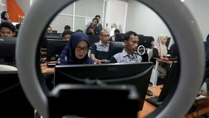 UMKM Kini Bisa Gunakan AI dengan Pembayaran Mudah