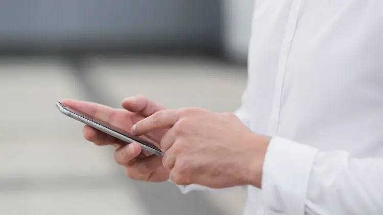 Khawatir HP Disadap? Ini Cara Memeriksa di iPhone dan Android