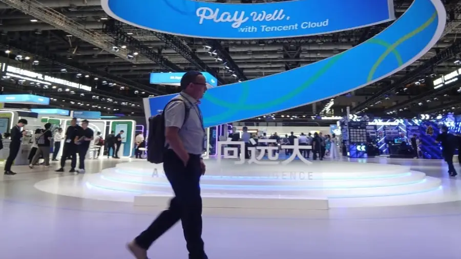 Puncak Ekosistem Digital Global Tencent 2025: AI Minutes - Hunyuan 3D Diperkenalkan
