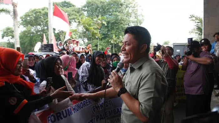 Herman Deru Ajak Ratusan Guru Pelajari AI, Rekor Dunia Menanti