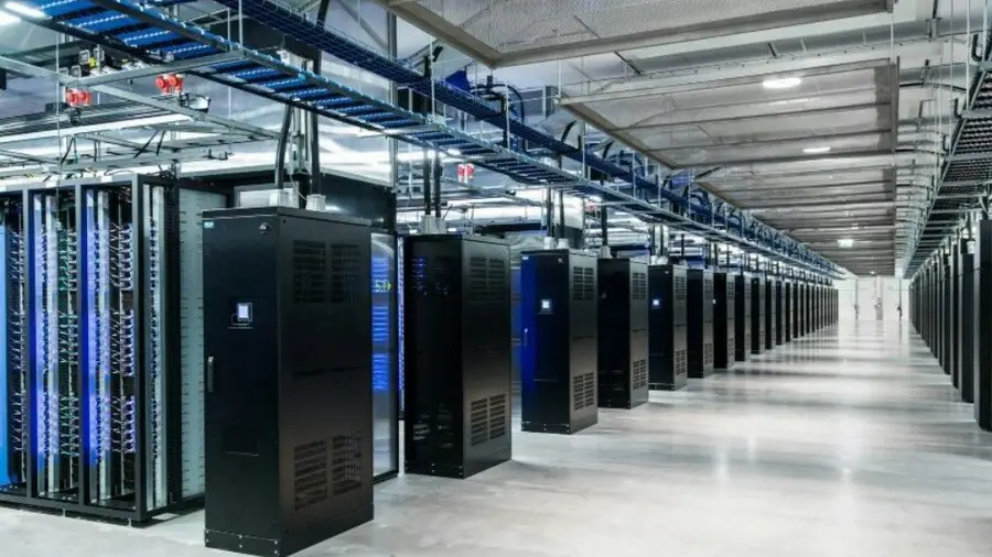 China Membangun Pusat Data AI Pertama di Luar Angkasa, Ini Alasannya
