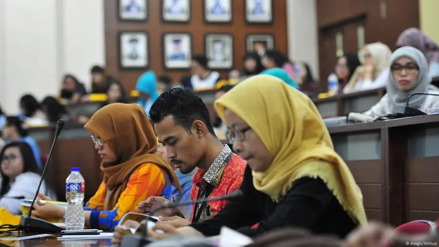 AI dalam Dunia Akademik: Inovasi Pembelajaran atau Ancaman Intelektual?
