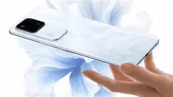 Pertarungan Hebat di Kelas Menengah: Vivo V30 5G vs Samsung Galaxy A55 5G, Siapa Pemenangnya?