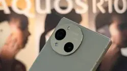 Mewah secara diam-diam, Sharp Aquos R10 bawa nuansa Jepang dan kamera Leica