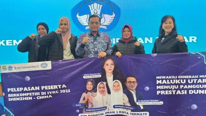 Magfira dan Andini, Siswa SMAN 2 Ternate, Wakili Indonesia di Kompetisi Robotik Dunia 2025