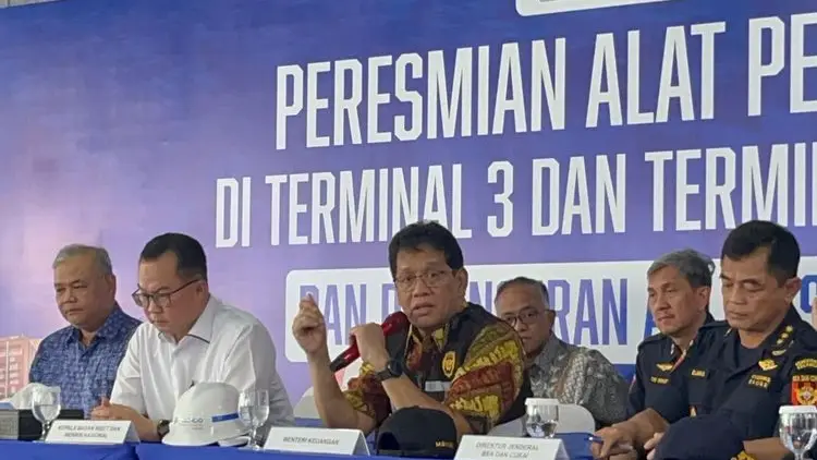 Menteri Purbaya Marah AI Anak Buahnya Dikaitkan dengan Kemenkes: Saya Tersinggung!