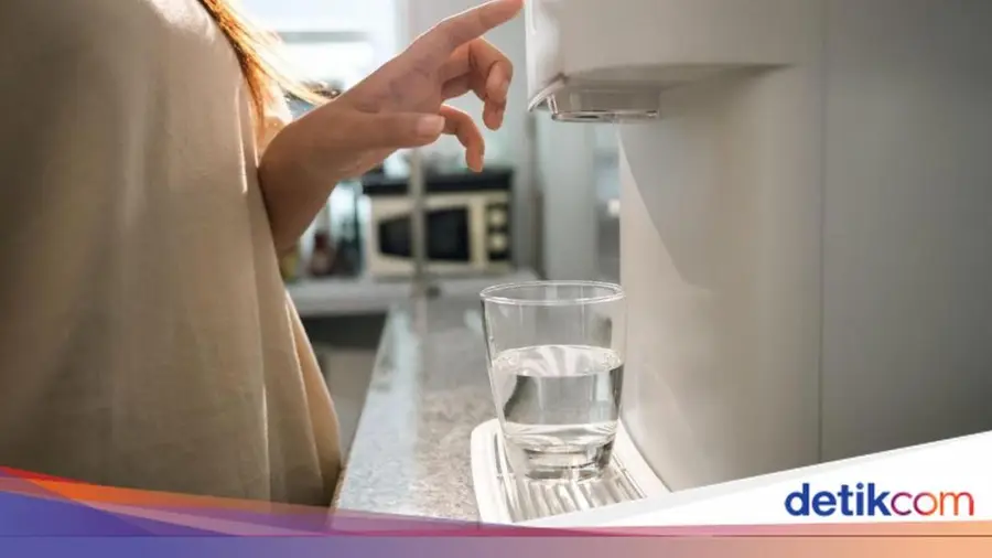 Dispenser SANKEN: Solusi Cerdas untuk Keluarga Modern