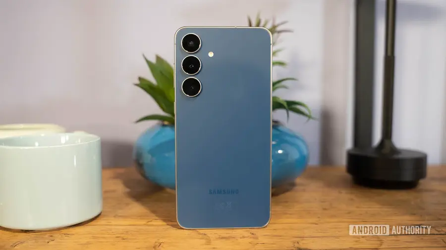 Penawaran Menarik: Samsung Galaxy S25 FE Turun ke Harga Terendah Sepanjang Masa