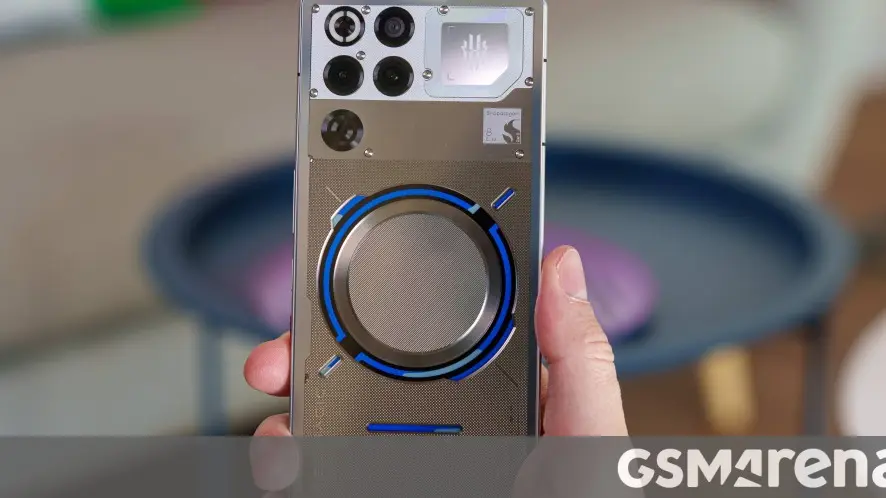 Smartphone dan Tablet Android Terbaik Januari 2026 Menurut AnTuTu