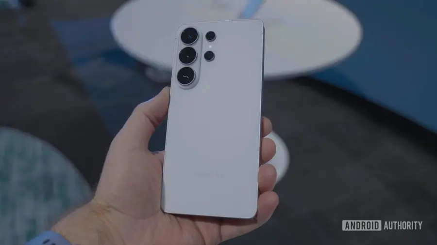 Galaxy S26 Ultra: Inovasi Canggih dengan Tantangan Perbaikan yang Menarik