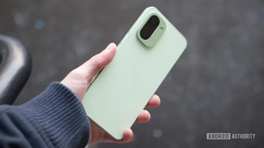 OnePlus Umumkan Kerjasama dengan OPPO di Tengah Ketidakpastian Masa Depan