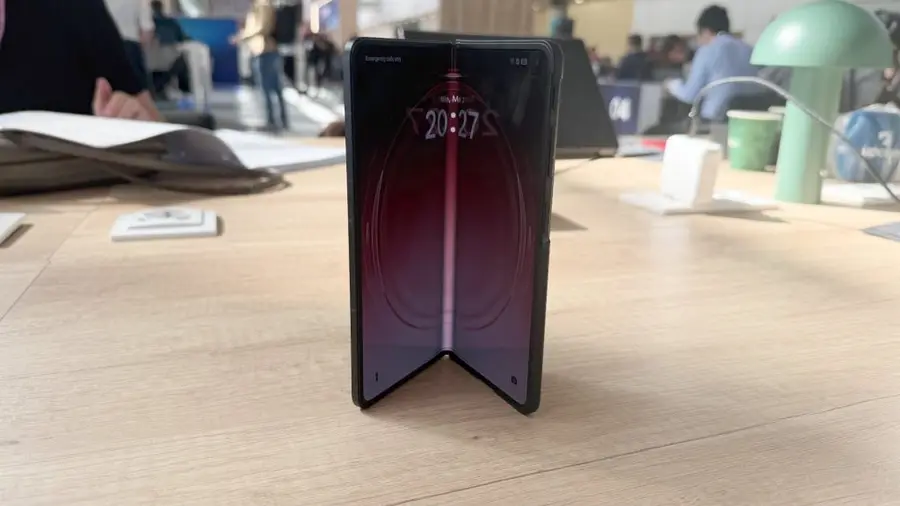 OPPO Find N6 Siap Meluncur dengan Inovasi Ponsel Lipat Terbaru