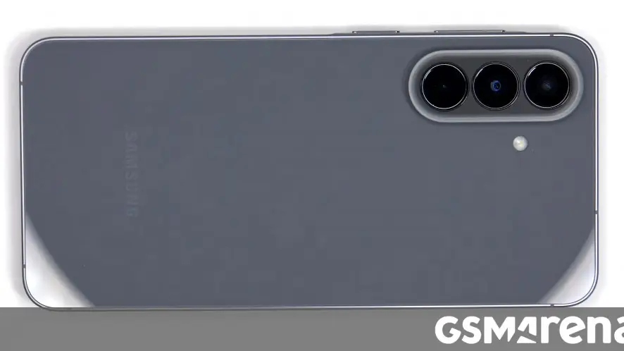 Pembongkaran Samsung Galaxy A57 Tampilkan Komponen Menarik Sebelum Peluncuran Resmi