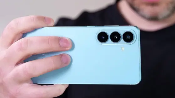 Samsung Galaxy S26+: Inovasi Minimalis di Ponsel Flagship Terbaru