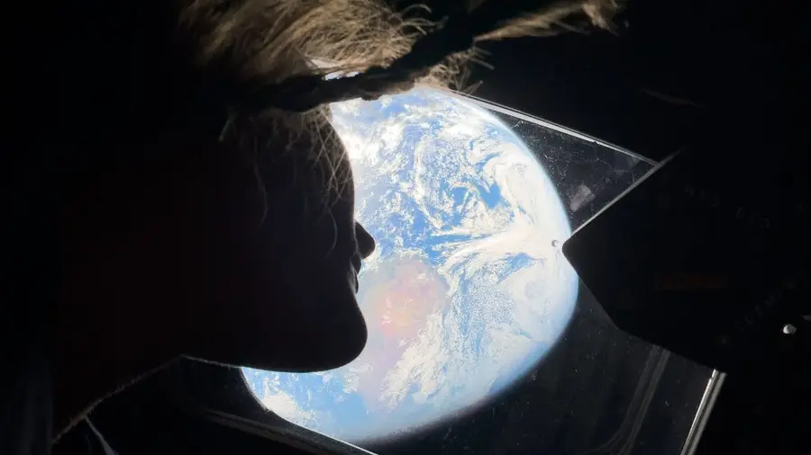 iPhone 17 Pro Max Jadi Bintang di Misi Artemis II NASA