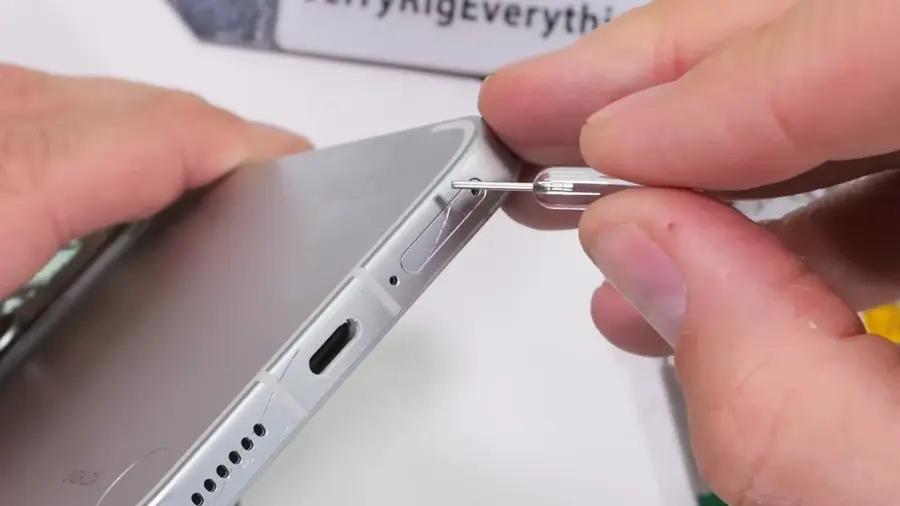 Uji Ketahanan Nothing Phone 4a Pro, Seberapa Tangguh Smartphone Ini?