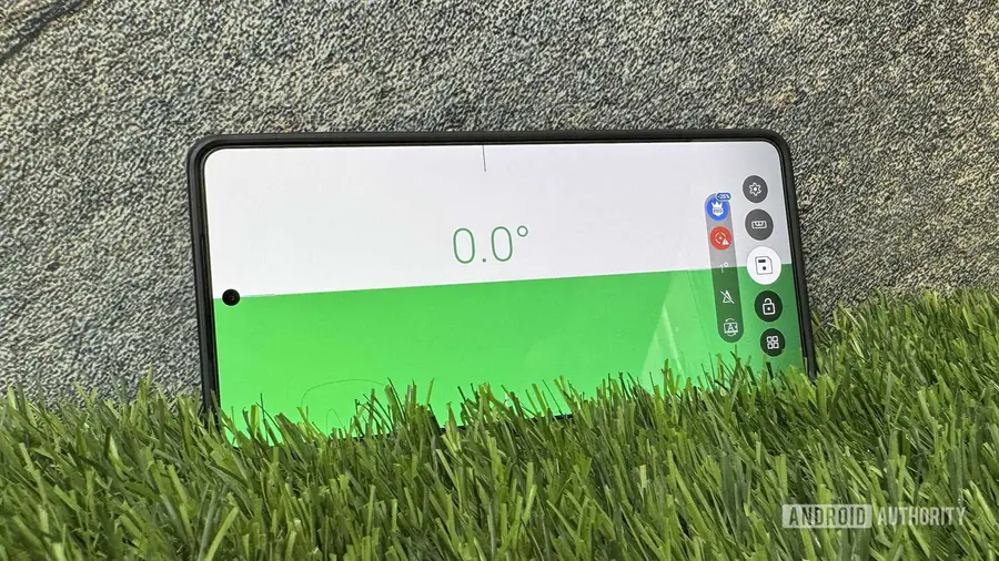 Add iPhone's Level Feature to Your Galaxy Phone with This App
