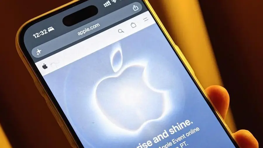 Apple Event Malam Ini: iPhone Lipat dan Kejutan Lainnya