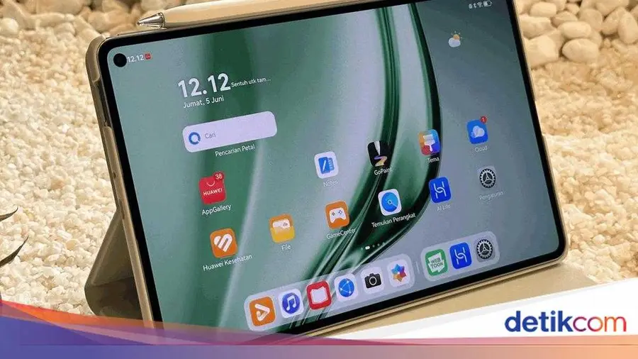 HUAWEI MatePad Mini: A Compact Tablet for Daily Work and Entertainment