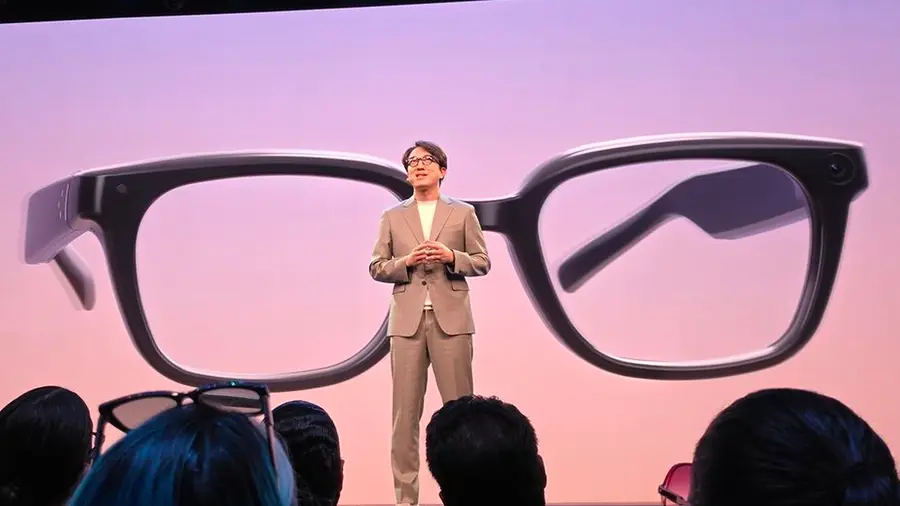 Kacamata Pintar Samsung Glasses Resmi Diperkenalkan