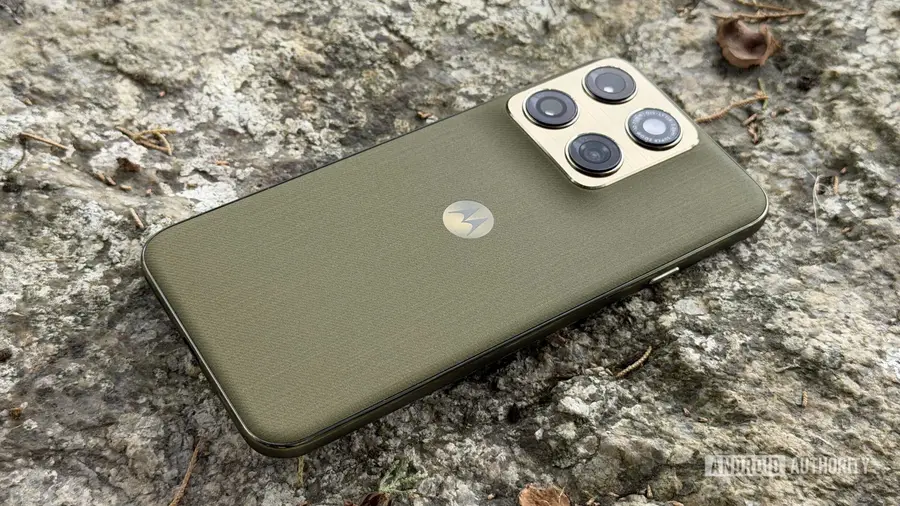 Motorola Edge 2026's Software Support Raises Concerns for Users