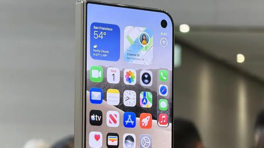 Keuntungan Besar Samsung dari Layar iPhone Duo Apple