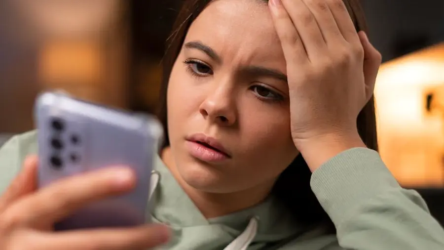 Mengapa Smartphone Cepat Lemot Setelah Beberapa Bulan Penggunaan