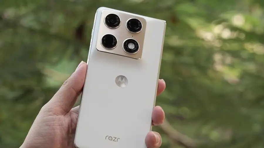 Motorola Razr Fold: Ponsel Lipat dengan Kamera dan Baterai Hebat