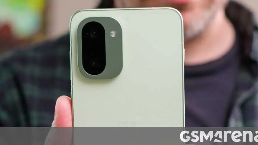 OnePlus 16R Hadir dengan Kamera Belakang Triple 50MP