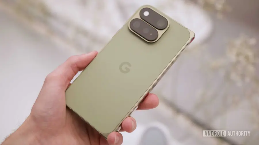 Pixel 11 Pro Fold: Apakah Google Masih Relevan di Pasar Lipat?