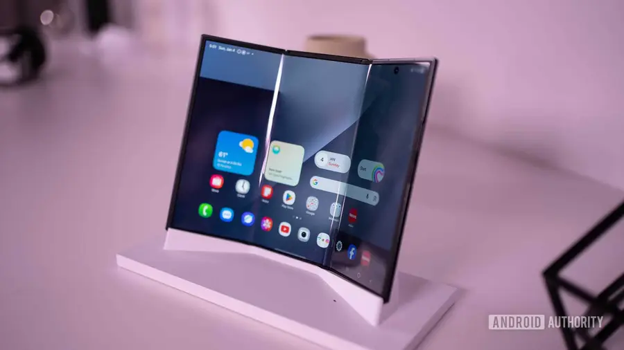 Rencana Samsung Luncurkan Galaxy Z TriFold 2 tahun depan